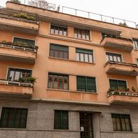 Milano(v. Belinzaghi) grazioso appartamento mq. 60