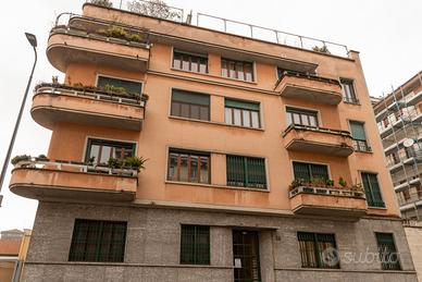 Milano(v. Belinzaghi) grazioso appartamento mq. 60