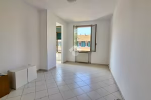 4 LOCALI A REGGIO NELL'EMILIA