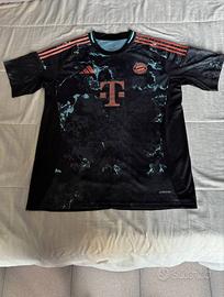 maglia di calcio Bayern Monaco