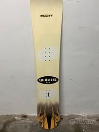 Tavola e scarponi snowboard