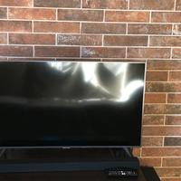 TV_Samsung Series 7 UE43TU7170U. + Sounbar Sansung