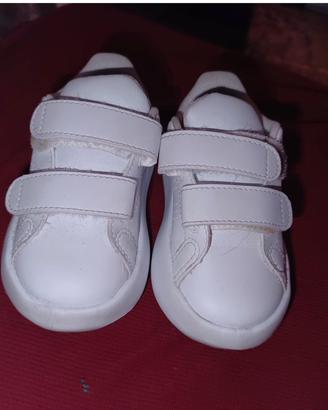 Scarpe bimbo