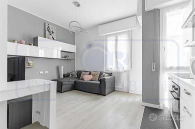 BILOCALE RISTRUTTURATO ULTIMO PIANO CON BALCONE