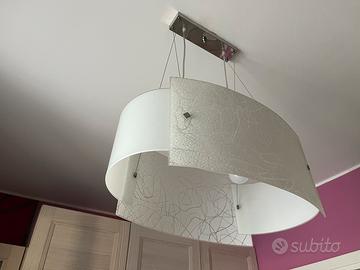Lampadario moderno sospeso in vetro