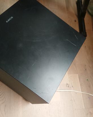 subwoofer amplificato 