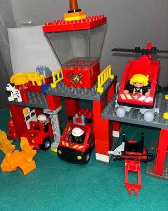 Lego la stazione dei pompieri