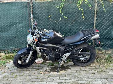 FZ6 Yamaha