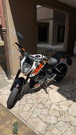 Ktm duke 125