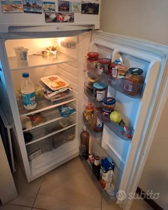 frigorifero Ignis
con freezer . classe A+