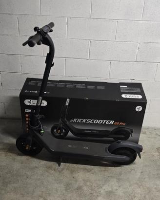 Monopattino Segway Ninebot sKickScooter E2 Pro
