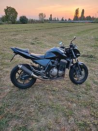 Kawasaki Z750