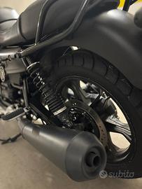 Moto Guzzi V7