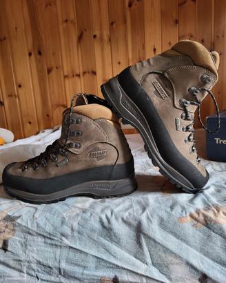 Scarponi da trekking Dolomite