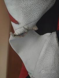 tuta da moto in pelle intera con gobba