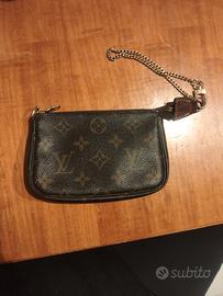 Mini pochette Louis Vuitton