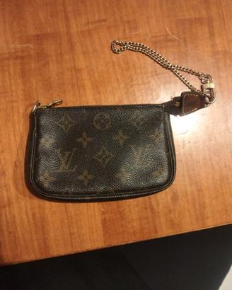 Mini pochette Louis Vuitton