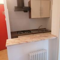 Bilocale zona Saval