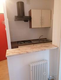 Bilocale zona Saval
