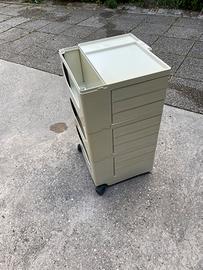Carrello  Boby di Joe Colombo