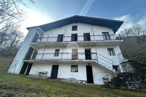 CASA INDIPENDENTE A LOCANA