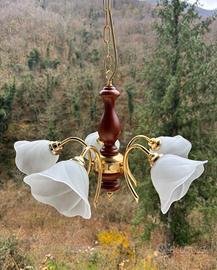 Lampadario in legno di Noce e Ottone con portalumi