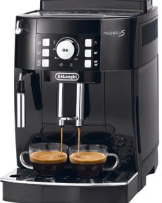 Macchina da caffe automatica Magnifica S De Longhi