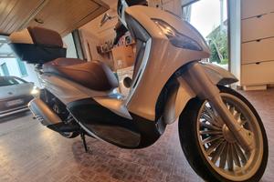 Piaggio Beverly 300