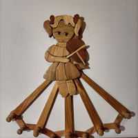 Appendiabiti in legno