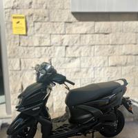 Yamaha RayZR