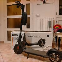 Monopattino elettrico Ninebot F25I 