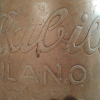 Vecchi oggetti da sgombro cantina