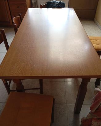 Cucina completa in legno + tavolo con sedie + lava