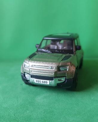 Burago Range Rover Defender 110 scala 1/43