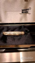 Montblanc stilografica in Argento