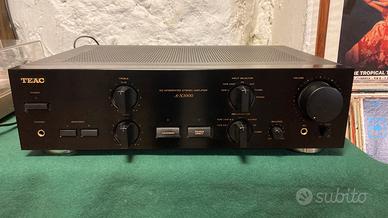 Amplificatore stereo teac