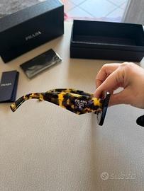 Occhiali da sole Prada