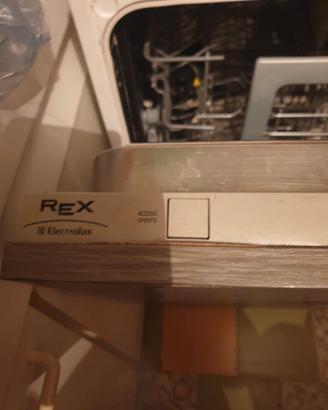 Lavastoviglie Electrolux Rex modello TT 80e
