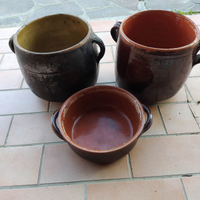 Zuppiere e tegami in terracotta smaltati antichi