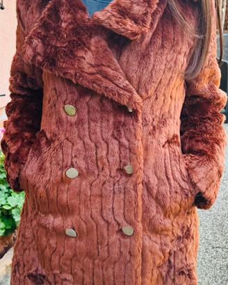 Pelliccia ecologica Pinko