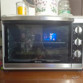 fornetto elettrico con gira arrosto