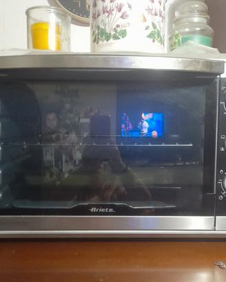 fornetto elettrico con gira arrosto