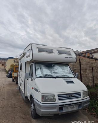 Camper Iveco 5.60 m