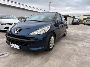 Peugeot 207 1.4 HDi 70CV 5p. XT