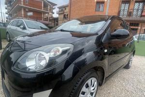 Renault Twingo 1.2 8V Le Iene