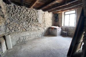 MULTILOCALE A POGGIO CATINO