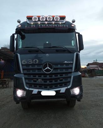 Mercedes Benz AROCS 3363