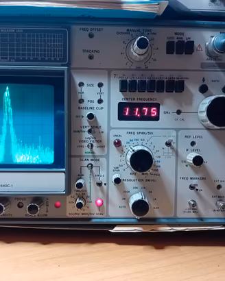 Analizzatore di spettro rf analogico