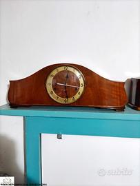 176256 Orologio da comò a batteria c mobile antico