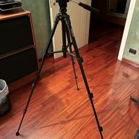 treppiede per fotovideocamera